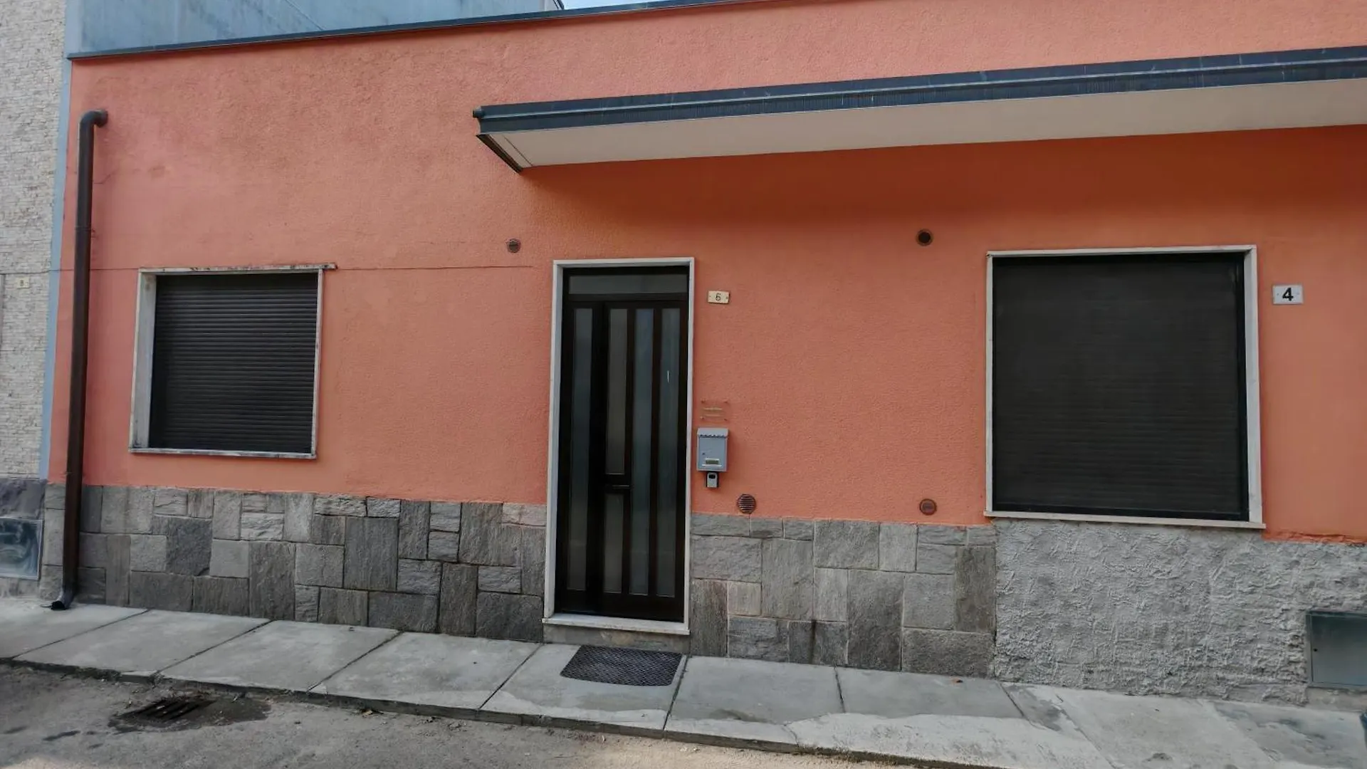 Lago Maggiore Lake Me Home Apartment Sesto Calende 0*,  Italy